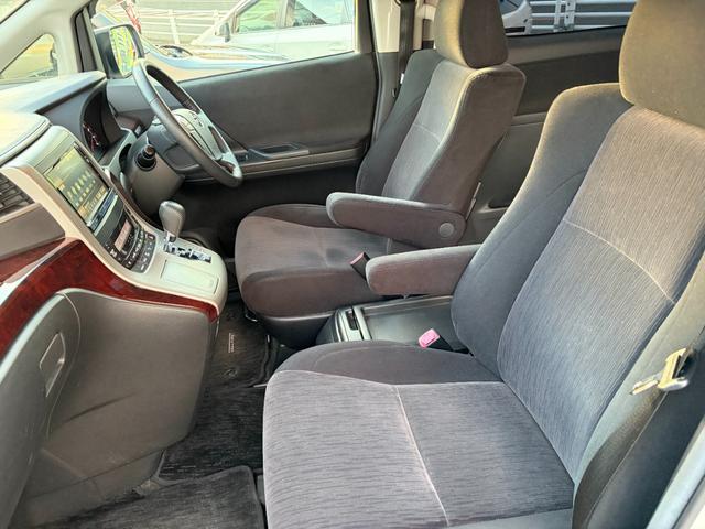 ヴェルファイア ２．４Ｚ　両側パワースライドドア　スマートキー　フリップダウンモニター　バックカメラ（15枚目）