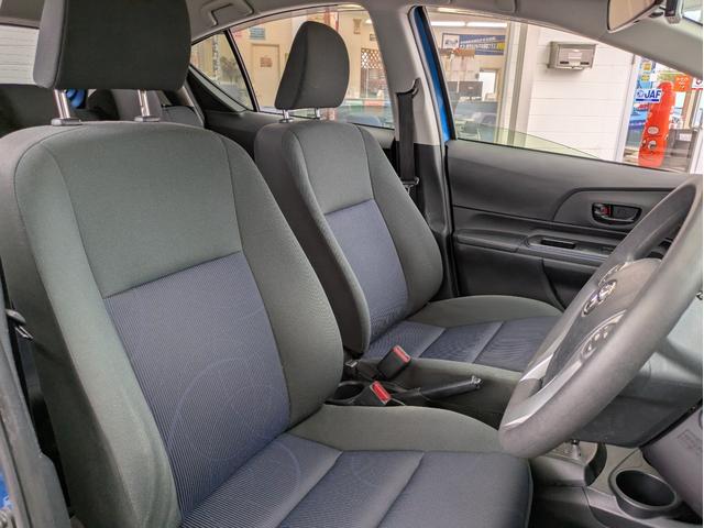 アクア S 純正SDナビ BTオーディオ ETC バックカメラ ワンセグTV スマートキー プッシュスタート オートライト LEDヘッドライト 車線逸脱警報装置 アイドリングストップ ステアリングリモコン(8枚目)