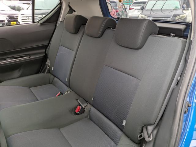 アクア S 純正SDナビ BTオーディオ ETC バックカメラ ワンセグTV スマートキー プッシュスタート オートライト LEDヘッドライト 車線逸脱警報装置 アイドリングストップ ステアリングリモコン(10枚目)