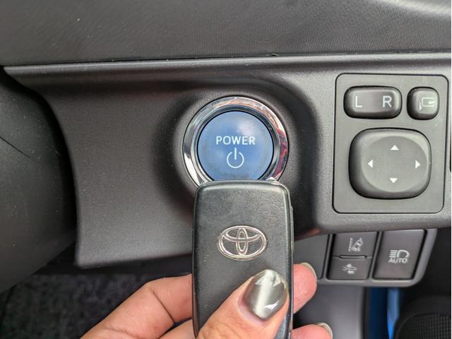 アクア S 純正SDナビ BTオーディオ ETC バックカメラ ワンセグTV スマートキー プッシュスタート オートライト LEDヘッドライト 車線逸脱警報装置 アイドリングストップ ステアリングリモコン(31枚目)