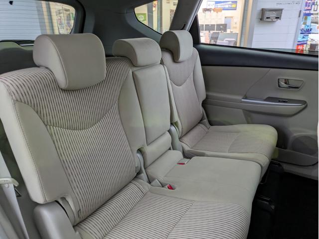 プリウスアルファ S 社外SDナビ BTオーディオ ETC バックカメラ オートライト LEDヘッドライト フロントフォグランプ 純正16インチAW アイドリングストップ ステアリングリモコン プッシュスタート(9枚目)