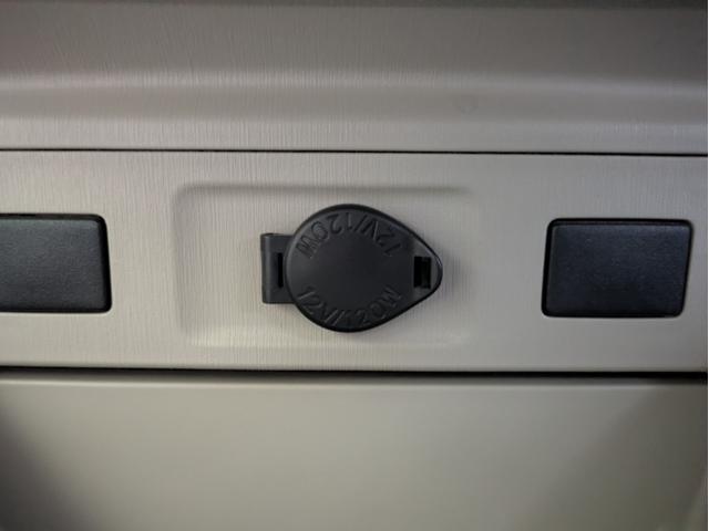 プリウスアルファ S 社外SDナビ BTオーディオ ETC バックカメラ オートライト LEDヘッドライト フロントフォグランプ 純正16インチAW アイドリングストップ ステアリングリモコン プッシュスタート(22枚目)