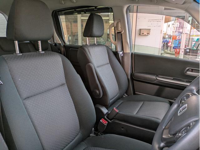 フリード＋ハイブリッド ハイブリッドＧ・ホンダセンシング　純正ＳＤナビ　ＢＴオーディオ　ＥＴＣ　バックカメラ　ＵＳＢ入力端子　フルセグＴＶ　両側電動スライドドア　追従クルコン　衝突軽減ブレーキ　車線逸脱警報　オートライト　ＬＥＤヘッドライト　ウォークスルー（8枚目）