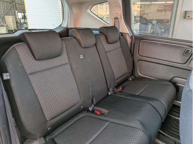 フリード＋ハイブリッド ハイブリッドＧ・ホンダセンシング　純正ＳＤナビ　ＢＴオーディオ　ＥＴＣ　バックカメラ　ＵＳＢ入力端子　フルセグＴＶ　両側電動スライドドア　追従クルコン　衝突軽減ブレーキ　車線逸脱警報　オートライト　ＬＥＤヘッドライト　ウォークスルー（10枚目）