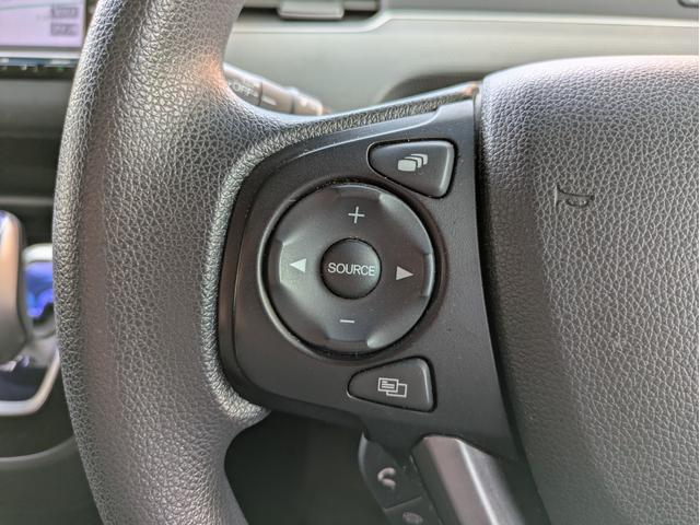 フリード＋ハイブリッド ハイブリッドＧ・ホンダセンシング　純正ＳＤナビ　ＢＴオーディオ　ＥＴＣ　バックカメラ　ＵＳＢ入力端子　フルセグＴＶ　両側電動スライドドア　追従クルコン　衝突軽減ブレーキ　車線逸脱警報　オートライト　ＬＥＤヘッドライト　ウォークスルー（15枚目）