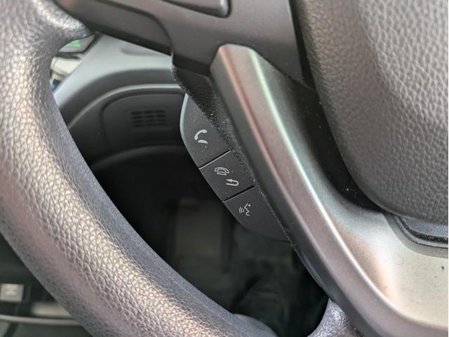 フリード＋ハイブリッド ハイブリッドＧ・ホンダセンシング　純正ＳＤナビ　ＢＴオーディオ　ＥＴＣ　バックカメラ　ＵＳＢ入力端子　フルセグＴＶ　両側電動スライドドア　追従クルコン　衝突軽減ブレーキ　車線逸脱警報　オートライト　ＬＥＤヘッドライト　ウォークスルー（16枚目）