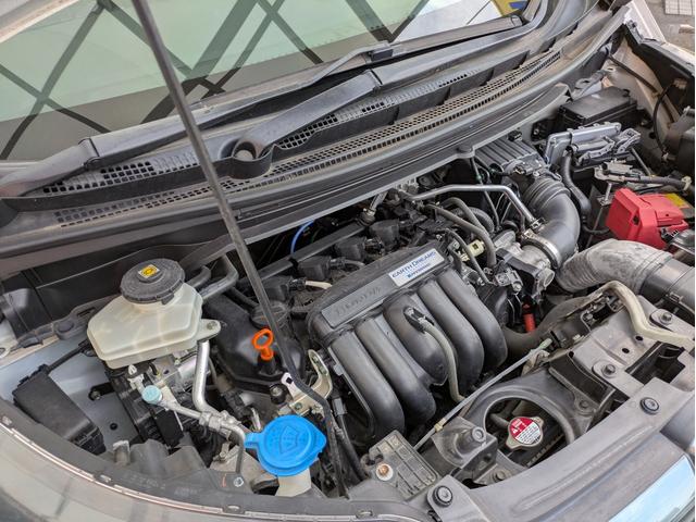 フリード＋ハイブリッド ハイブリッドＧ・ホンダセンシング　純正ＳＤナビ　ＢＴオーディオ　ＥＴＣ　バックカメラ　ＵＳＢ入力端子　フルセグＴＶ　両側電動スライドドア　追従クルコン　衝突軽減ブレーキ　車線逸脱警報　オートライト　ＬＥＤヘッドライト　ウォークスルー（63枚目）