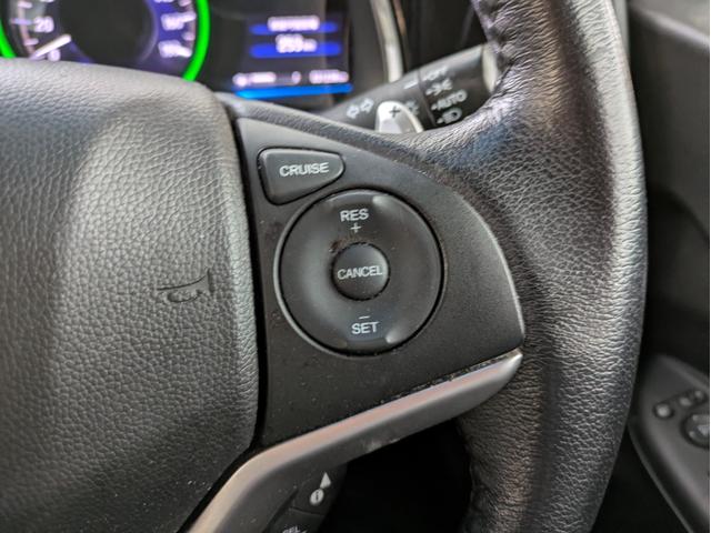 シャトル ハイブリッドＸ　純正ナビ　バックカメラ　フルセグＴＶ　Ｂｌｕｅｔｏｏｔｈオーディオ　ＬＥＤヘッドライト　スマートキー　プッシュスタート　オートエアコン　ＥＴＣ　クルコン　ウインカーミラー　衝突軽減ブレーキ（16枚目）