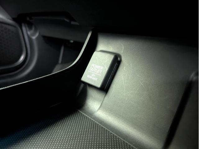 シャトル ハイブリッドＸ　純正ナビ　バックカメラ　フルセグＴＶ　Ｂｌｕｅｔｏｏｔｈオーディオ　ＬＥＤヘッドライト　スマートキー　プッシュスタート　オートエアコン　ＥＴＣ　クルコン　ウインカーミラー　衝突軽減ブレーキ（29枚目）