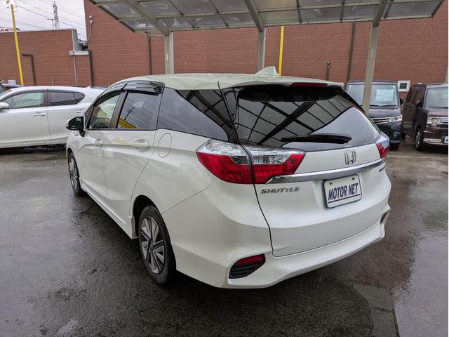 シャトル ハイブリッドＸ　純正ナビ　バックカメラ　フルセグＴＶ　Ｂｌｕｅｔｏｏｔｈオーディオ　ＬＥＤヘッドライト　スマートキー　プッシュスタート　オートエアコン　ＥＴＣ　クルコン　ウインカーミラー　衝突軽減ブレーキ（43枚目）