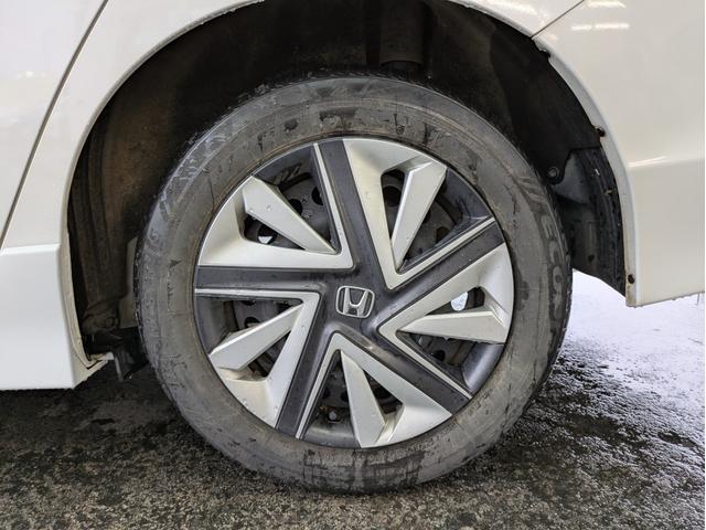 シャトル ハイブリッドＸ　純正ナビ　バックカメラ　フルセグＴＶ　Ｂｌｕｅｔｏｏｔｈオーディオ　ＬＥＤヘッドライト　スマートキー　プッシュスタート　オートエアコン　ＥＴＣ　クルコン　ウインカーミラー　衝突軽減ブレーキ（53枚目）