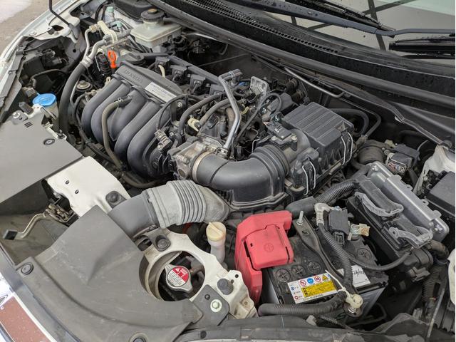 シャトル ハイブリッドＸ　純正ナビ　バックカメラ　フルセグＴＶ　Ｂｌｕｅｔｏｏｔｈオーディオ　ＬＥＤヘッドライト　スマートキー　プッシュスタート　オートエアコン　ＥＴＣ　クルコン　ウインカーミラー　衝突軽減ブレーキ（62枚目）