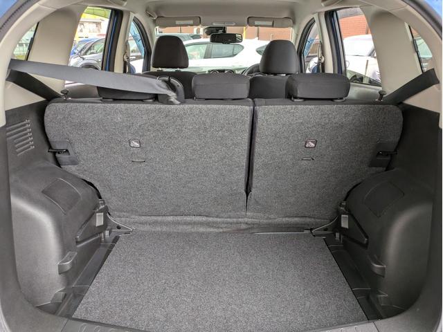 ノート Ｘ　ＤＩＧ－Ｓ　Ｖセレクション＋セーフティ　純正ＳＤナビ　フルセグＴＶ　アラウンドビューモニタ　Ｂｌｕｅｔｏｏｔｈオーディオ　ＣＤ／ＤＶＤ再生　アイドリングストップ　オートエアコン　ＥＴＣ　スマートキー　プッシュスタート　ウインカーミラー（11枚目）