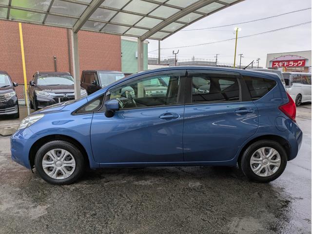 ノート Ｘ　ＤＩＧ－Ｓ　Ｖセレクション＋セーフティ　純正ＳＤナビ　フルセグＴＶ　アラウンドビューモニタ　Ｂｌｕｅｔｏｏｔｈオーディオ　ＣＤ／ＤＶＤ再生　アイドリングストップ　オートエアコン　ＥＴＣ　スマートキー　プッシュスタート　ウインカーミラー（36枚目）