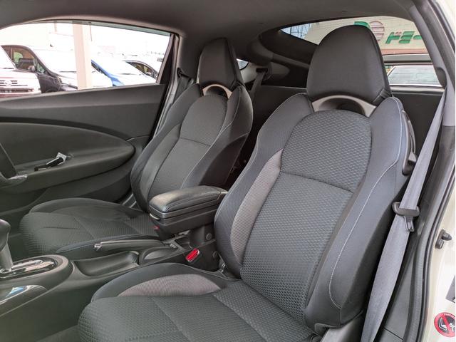 CR-Z α 純正HDDナビ ETC バックカメラ USB入力端子 ワンセグTV CD/DVD再生 オートライト HIDヘッドライト フロントフォグランプ クルーズコントロール パドルシフト スマートキー(9枚目)