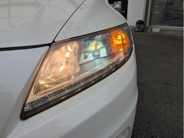 CR-Z α 純正HDDナビ ETC バックカメラ USB入力端子 ワンセグTV CD/DVD再生 オートライト HIDヘッドライト フロントフォグランプ クルーズコントロール パドルシフト スマートキー(44枚目)