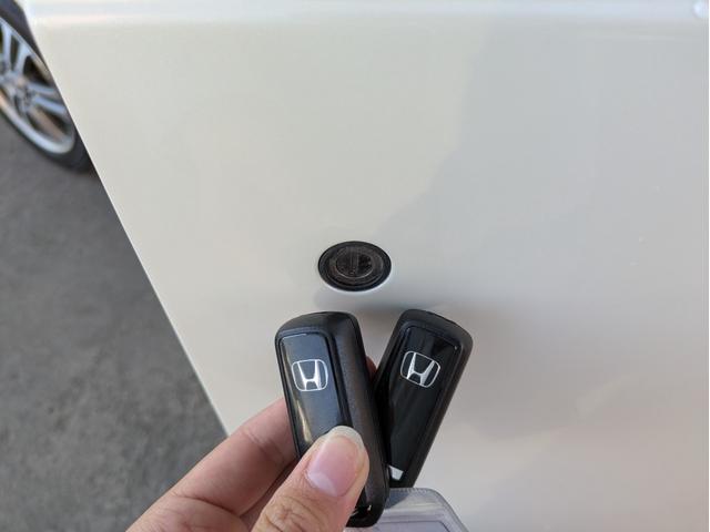 N-BOX G ターボSSパッケージ 純正ナビ BTオーディオ ETC USB入力端子 バックカメラ ワンセグTV 両側電動スライドドア ターボ パドルシフト オートライト HIDヘッドライト 純正14インチAW クルーズコントロール(38枚目)