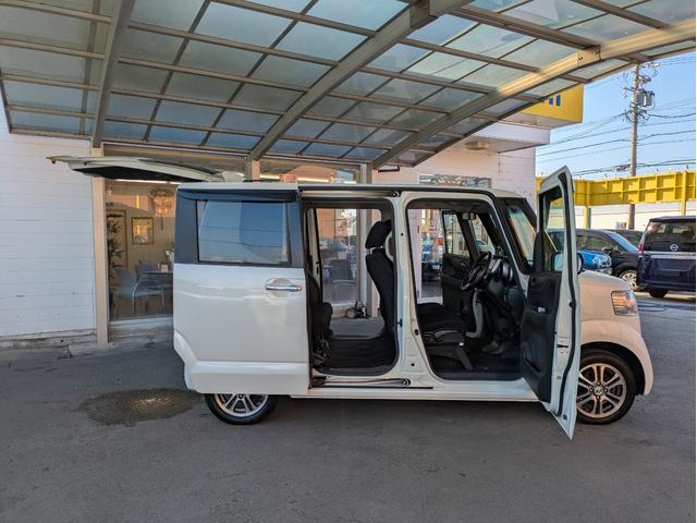 N-BOX G ターボSSパッケージ 純正ナビ BTオーディオ ETC USB入力端子 バックカメラ ワンセグTV 両側電動スライドドア ターボ パドルシフト オートライト HIDヘッドライト 純正14インチAW クルーズコントロール(59枚目)