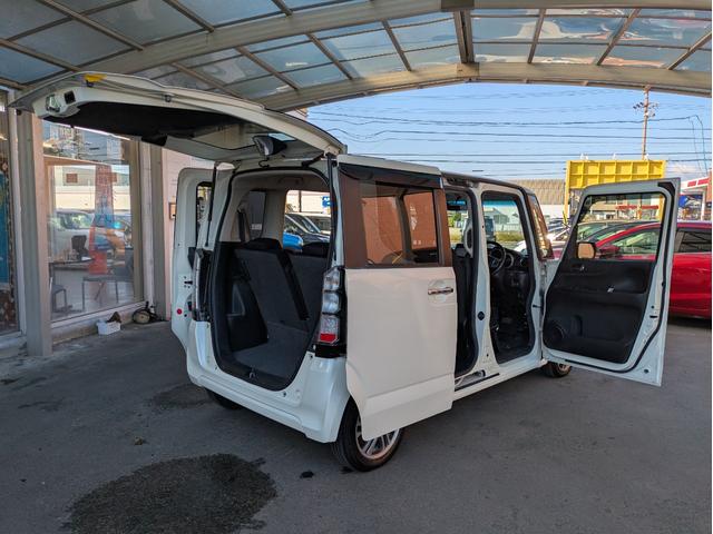 N-BOX G ターボSSパッケージ 純正ナビ BTオーディオ ETC USB入力端子 バックカメラ ワンセグTV 両側電動スライドドア ターボ パドルシフト オートライト HIDヘッドライト 純正14インチAW クルーズコントロール(60枚目)