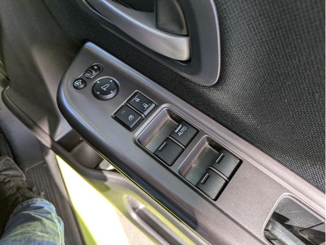 フリード＋ Ｇ・ホンダセンシング　社外ＳＤナビ　ＢＴオーディオ　ドラレコ　ＥＴＣ　バックカメラ　ＣＤ／ＤＶＤ再生　フルセグＴＶ　両側電動スライドドア　追従クルコン　衝突軽減ブレーキ　車線逸脱警報装置　プッシュスタート　ウォークスルー（34枚目）