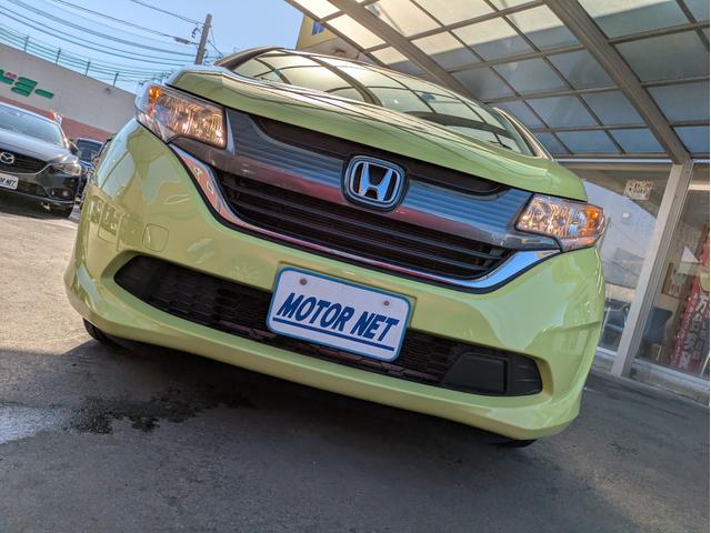 フリード＋ Ｇ・ホンダセンシング　社外ＳＤナビ　ＢＴオーディオ　ドラレコ　ＥＴＣ　バックカメラ　ＣＤ／ＤＶＤ再生　フルセグＴＶ　両側電動スライドドア　追従クルコン　衝突軽減ブレーキ　車線逸脱警報装置　プッシュスタート　ウォークスルー（45枚目）