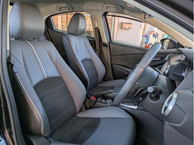 ＭＡＺＤＡ２ １５Ｓ　Ｌパッケージ　純正ＳＤナビ　ＢＴオーディオ　ＥＴＣ　全周囲・バックカメラ　サイド・フロントカメラ　ＵＳＢ入力端子　障害物センサー　車線逸脱警報　衝突軽減ブレーキ　オートライト　ＬＥＤヘッドライト　シートヒーター（7枚目）