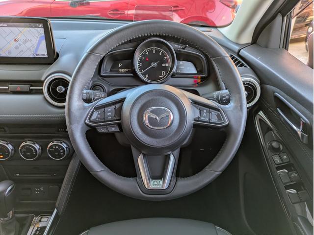 ＭＡＺＤＡ２ １５Ｓ　Ｌパッケージ　純正ＳＤナビ　ＢＴオーディオ　ＥＴＣ　全周囲・バックカメラ　サイド・フロントカメラ　ＵＳＢ入力端子　障害物センサー　車線逸脱警報　衝突軽減ブレーキ　オートライト　ＬＥＤヘッドライト　シートヒーター（15枚目）