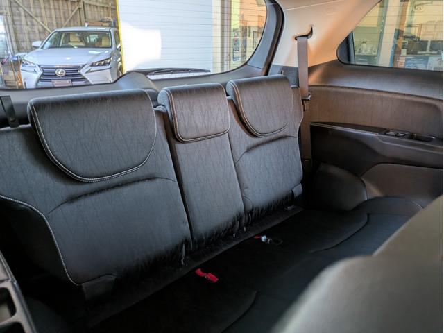 オデッセイ アブソルート・ＥＸホンダセンシング　純正ナビ　ＢＴオーディオ　全周囲・バックカメラ　ＥＴＣ　後席モニター　ＵＳＢ入力端子　追従クルコン　衝突軽減ブレーキ　車線逸脱警報　ハーフレザーシート　フルエアロ　オートライト　両側電動スライドドア（10枚目）