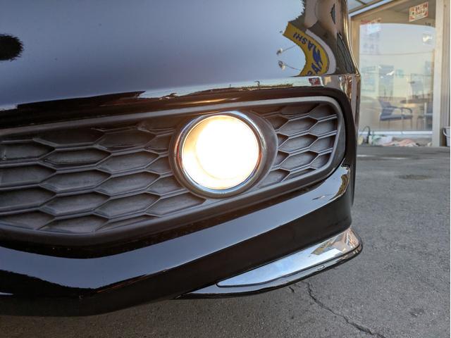 オデッセイ アブソルート・ＥＸホンダセンシング　純正ナビ　ＢＴオーディオ　全周囲・バックカメラ　ＥＴＣ　後席モニター　ＵＳＢ入力端子　追従クルコン　衝突軽減ブレーキ　車線逸脱警報　ハーフレザーシート　フルエアロ　オートライト　両側電動スライドドア（48枚目）