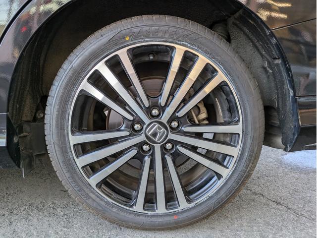 オデッセイ アブソルート・ＥＸホンダセンシング　純正ナビ　ＢＴオーディオ　全周囲・バックカメラ　ＥＴＣ　後席モニター　ＵＳＢ入力端子　追従クルコン　衝突軽減ブレーキ　車線逸脱警報　ハーフレザーシート　フルエアロ　オートライト　両側電動スライドドア（54枚目）