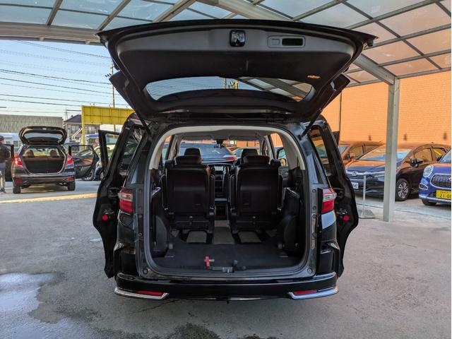 オデッセイ アブソルート・ＥＸホンダセンシング　純正ナビ　ＢＴオーディオ　全周囲・バックカメラ　ＥＴＣ　後席モニター　ＵＳＢ入力端子　追従クルコン　衝突軽減ブレーキ　車線逸脱警報　ハーフレザーシート　フルエアロ　オートライト　両側電動スライドドア（60枚目）