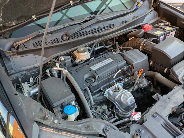 オデッセイ アブソルート・ＥＸホンダセンシング　純正ナビ　ＢＴオーディオ　全周囲・バックカメラ　ＥＴＣ　後席モニター　ＵＳＢ入力端子　追従クルコン　衝突軽減ブレーキ　車線逸脱警報　ハーフレザーシート　フルエアロ　オートライト　両側電動スライドドア（65枚目）