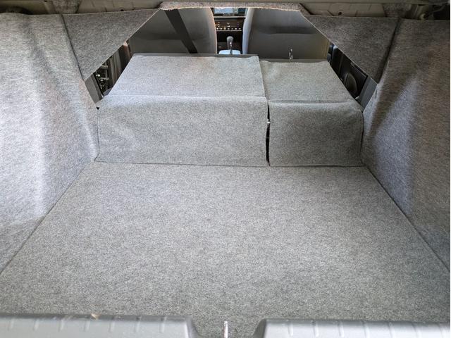 グレイス ＬＸ　純正ディスプレイオーディオ　ワンセグＴＶ　ＥＴＣ　バックカメラ　ＵＳＢ入力端子　ステアリングリモコン　ＬＥＤヘッドライト　フロントフォグランプ　プッシュスタート　アイドリングストップ（13枚目）