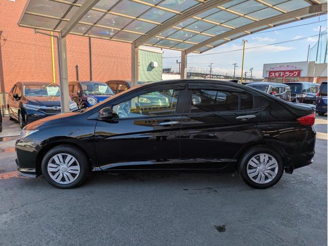 グレイス ＬＸ　純正ディスプレイオーディオ　ワンセグＴＶ　ＥＴＣ　バックカメラ　ＵＳＢ入力端子　ステアリングリモコン　ＬＥＤヘッドライト　フロントフォグランプ　プッシュスタート　アイドリングストップ（36枚目）