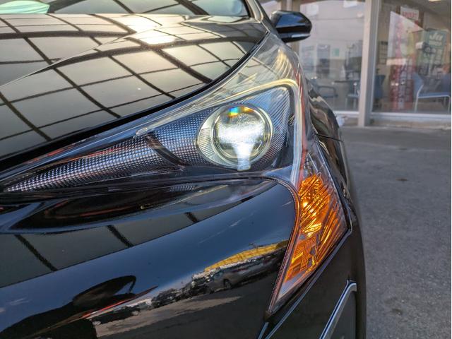 プリウス Ｓ　純正ＳＤナビ　ＢＴオーディオ　ＥＴＣ　バックカメラ　ワンセグＴＶ　ＣＤ再生　オートライト　ＬＥＤヘッドライト　ステアリングリモコン　プッシュスタート　純正１５インチＡＷ　アイドリングストップ（44枚目）