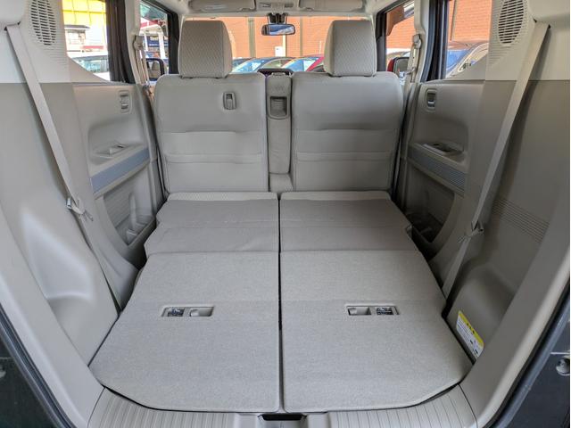 N-BOXスラッシュ G・Aパッケージ 社外SDナビ BTオーディオ フルセグTV バックカメラ CD再生 オートライト HIDヘッドライト プッシュスタート アイドリングストップ 衝突軽減ブレーキ ベンチシート ステアリングリモコン(13枚目)