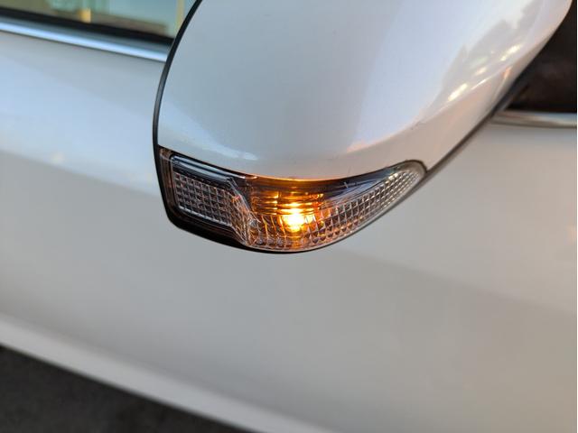 カムリ ハイブリッド　Ｇパッケージ・プレミアムブラック　純正ＳＤナビ　ＢＴオーディオ　ＥＴＣ　バックカメラ　フルセグＴＶ　電動シート　ハーフレザーシート　オートライト　ＬＥＤヘッドライト　オートクルコン　プッシュスタート　純正１７インチＡＷ　フロントフォグ（48枚目）