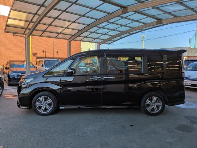 ステップワゴンスパーダ スパーダハイブリッド　Ｇ・ＥＸ　ホンダセンシング　純正ＳＤナビ　ＢＴオーディオ　ＵＳＢ入力端子　後席モニター　ＥＴＣ　全周囲・バックカメラ　　シートヒーター　ハーフレザーシート　オートライト　両側電動スライドドア　追従クルコン　車線逸脱警報装置（47枚目）