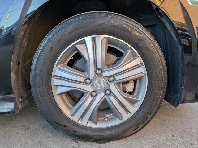 ステップワゴンスパーダ スパーダハイブリッド　Ｇ・ＥＸ　ホンダセンシング　純正ＳＤナビ　ＢＴオーディオ　ＵＳＢ入力端子　後席モニター　ＥＴＣ　全周囲・バックカメラ　　シートヒーター　ハーフレザーシート　オートライト　両側電動スライドドア　追従クルコン　車線逸脱警報装置（56枚目）