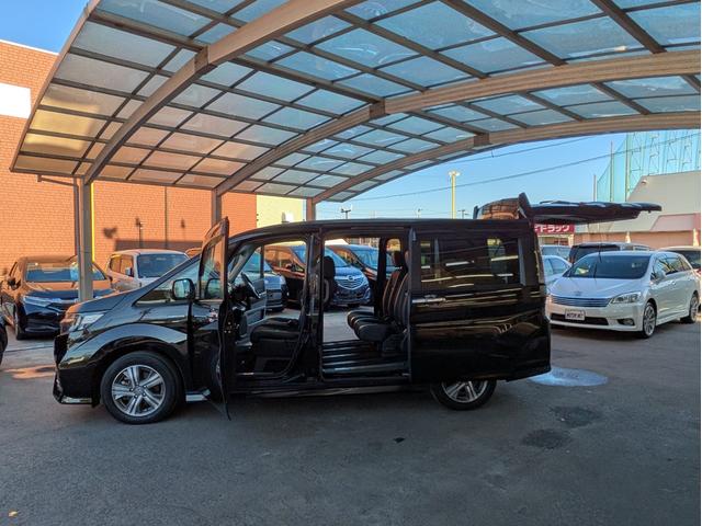 ステップワゴンスパーダ スパーダハイブリッド　Ｇ・ＥＸ　ホンダセンシング　純正ＳＤナビ　ＢＴオーディオ　ＵＳＢ入力端子　後席モニター　ＥＴＣ　全周囲・バックカメラ　　シートヒーター　ハーフレザーシート　オートライト　両側電動スライドドア　追従クルコン　車線逸脱警報装置（66枚目）