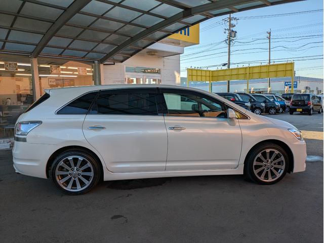 マークＸジオ エアリアル　社外メモリーナビ　ＢＴオーディオ　サイド・バックカメラ　ＣＤ／ＤＶＤ再生　フルセグＴＶ　３列シート７人乗り　オートライト　ＨＩＤヘッドライト　フロントフォグ　ステアリングリモコン　　プッシュスタート（33枚目）