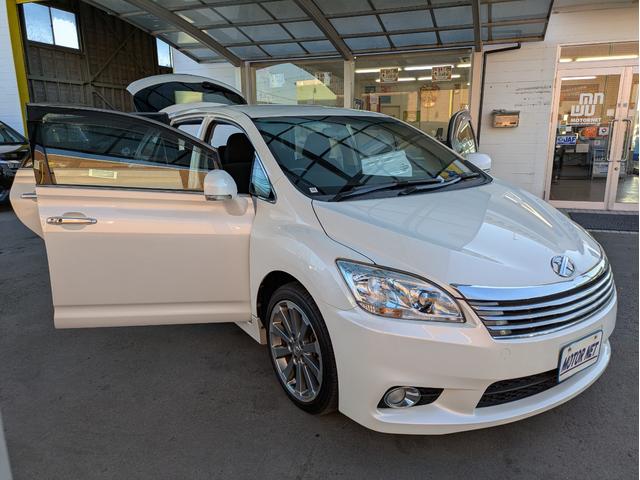 マークＸジオ エアリアル　社外メモリーナビ　ＢＴオーディオ　サイド・バックカメラ　ＣＤ／ＤＶＤ再生　フルセグＴＶ　３列シート７人乗り　オートライト　ＨＩＤヘッドライト　フロントフォグ　ステアリングリモコン　　プッシュスタート（51枚目）