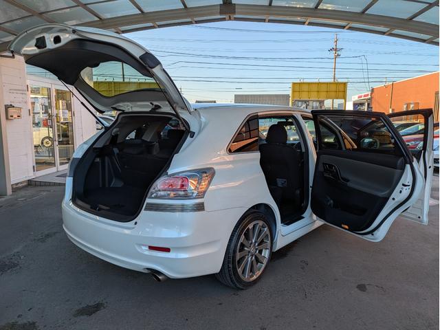 マークＸジオ エアリアル　社外メモリーナビ　ＢＴオーディオ　サイド・バックカメラ　ＣＤ／ＤＶＤ再生　フルセグＴＶ　３列シート７人乗り　オートライト　ＨＩＤヘッドライト　フロントフォグ　ステアリングリモコン　　プッシュスタート（53枚目）