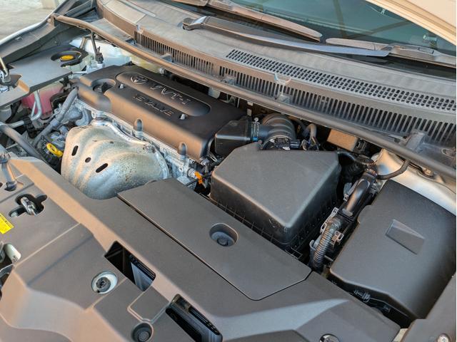 マークＸジオ エアリアル　社外メモリーナビ　ＢＴオーディオ　サイド・バックカメラ　ＣＤ／ＤＶＤ再生　フルセグＴＶ　３列シート７人乗り　オートライト　ＨＩＤヘッドライト　フロントフォグ　ステアリングリモコン　　プッシュスタート（57枚目）