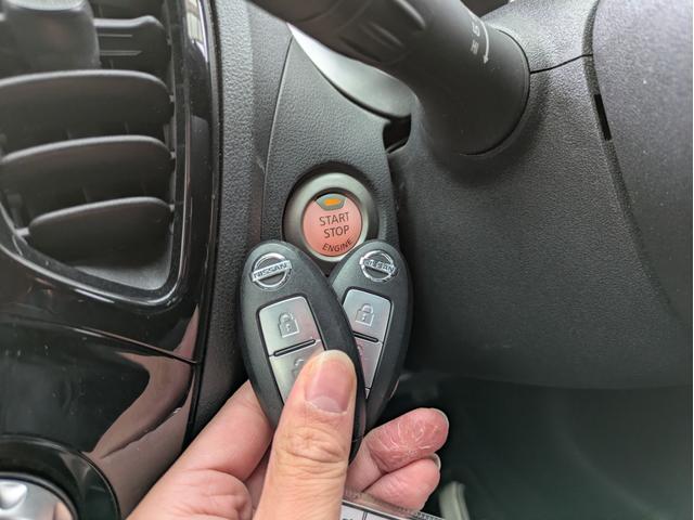 ジューク １５ＲＸ　純正ＳＤナビ　ＢＴオーディオ　ＥＴＣ　バックカメラ　フルセグＴＶ　ＣＤ再生　スマートキー　プッシュスタート　フロントフォグランプ　アイドリングストップ　ウィンカーミラー（29枚目）