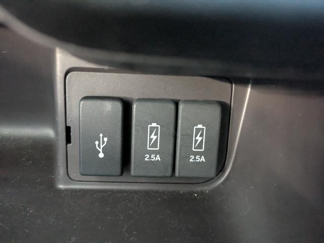 N-BOX G・Lターボホンダセンシングカッパーブラウンスタイル 純正ナビ BTオーディオ 新品タイヤ USB入力端子 ETC 両側電動スライドドア 追従クルコン 車線逸脱警報 衝突軽減ブレーキ オートライト LEDヘッドライト ターボ オートマチックハイビーム(26枚目)