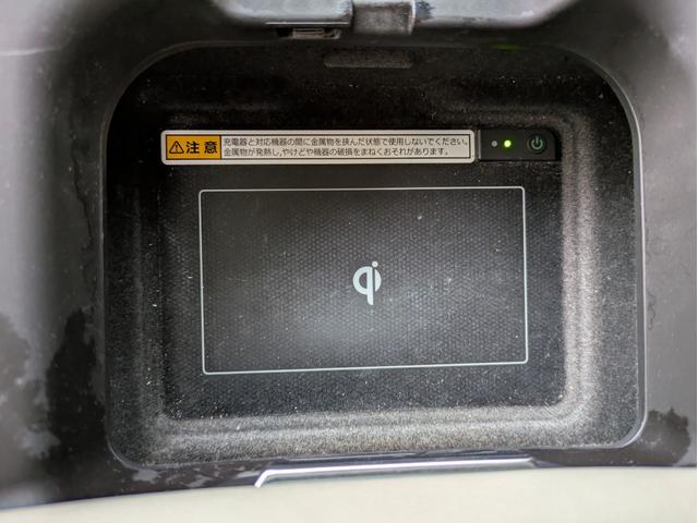 レジェンド ベースグレード 一体型HDDナビ BTオーディオ USB入力端子 ETC 全周囲・バックカメラ 電動シート シートヒーター・エアコン サンルーフ 追従クルコン 障害物センサー オートライト パドルシフト 4WD(28枚目)