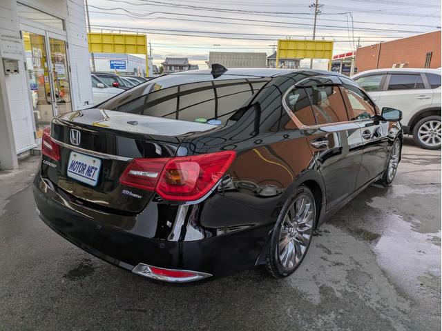 レジェンド ベースグレード 一体型HDDナビ BTオーディオ USB入力端子 ETC 全周囲・バックカメラ 電動シート シートヒーター・エアコン サンルーフ 追従クルコン 障害物センサー オートライト パドルシフト 4WD(42枚目)