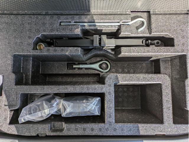 タント カスタムRS トップエディションSA 純正SDナビ BTオーディオ ETC バックカメラ フルセグTV 両側電動スライドドア 衝突軽減ブレーキ オートライト LEDヘッドライト フォグランプ ステアリングリモコン 純正15インチAW(14枚目)