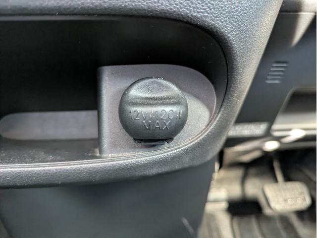 タント カスタムRS トップエディションSA 純正SDナビ BTオーディオ ETC バックカメラ フルセグTV 両側電動スライドドア 衝突軽減ブレーキ オートライト LEDヘッドライト フォグランプ ステアリングリモコン 純正15インチAW(25枚目)